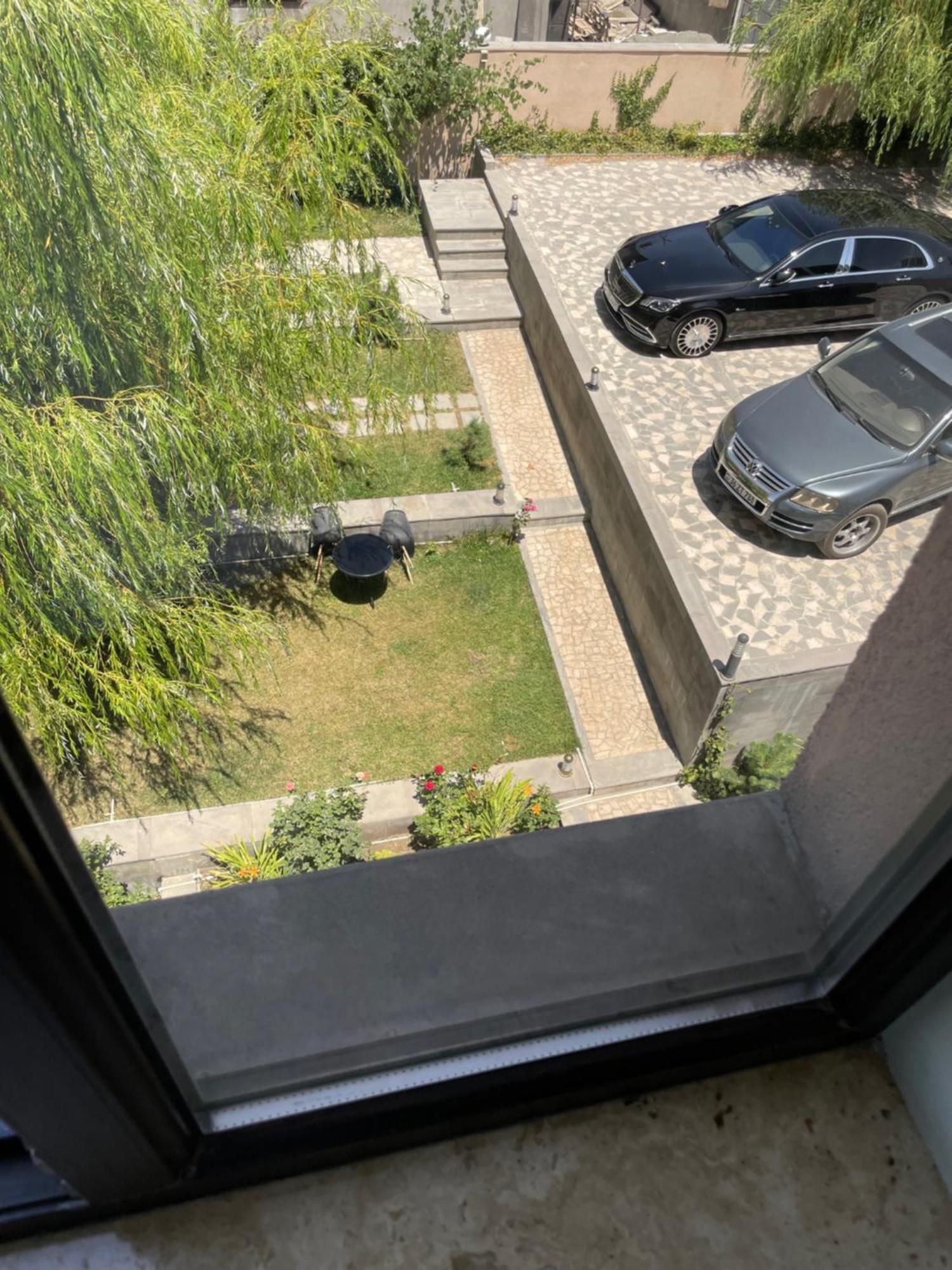 Decca Hotel Jerevan Buitenkant foto
