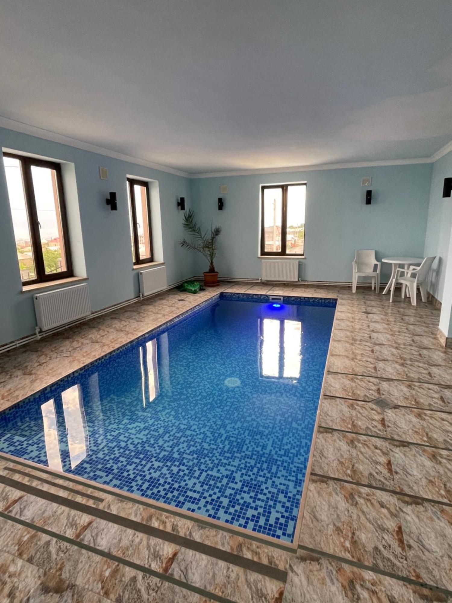 Decca Hotel Jerevan Buitenkant foto
